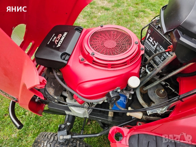 ТРАКТОРНА КОСАЧКА HONDA.17. КОНЯ. ДВУЦИЛИНДРОВА., снимка 12 - Градинска техника - 52367319
