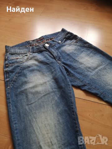 Мъжки къси панталони Tommy Hilfiger, размер S, снимка 2 - Къси панталони - 45525807