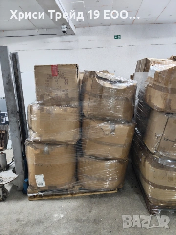 Дрехи на палет 6 кашона над 1000бр, снимка 2 - Други - 53762245