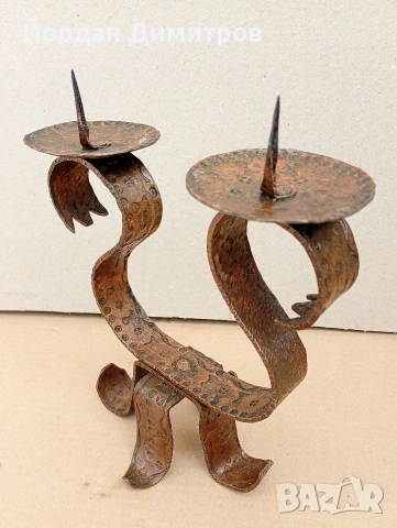 кован месингов свещник, снимка 2 - Антикварни и старинни предмети - 54170438