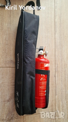 Брендиран авариен комлект - Toyota 