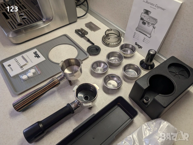 Sage Barista Express – отлично състояние, пълен комплект + екстри, снимка 10 - Кафемашини - 54090621