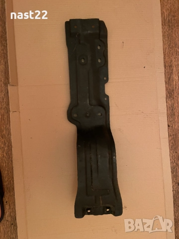 Греда под скоростна кутия Сузуки Витара-къса база