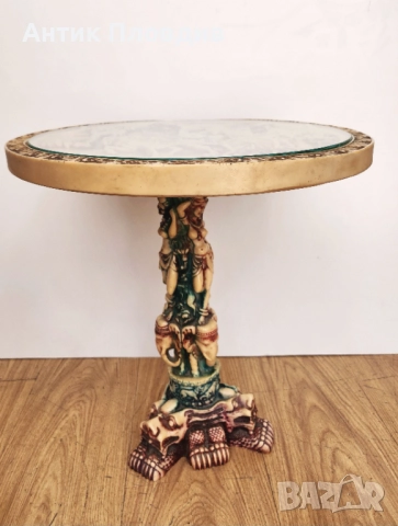 Кръгла декоративна масичка с релефен плот, снимка 2 - Маси - 51655824