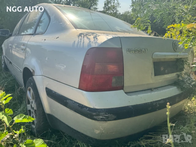 VW Passat 4 1.9 TDI 90 к.с. автоматик - на части!, снимка 5 - Автомобили и джипове - 50716271