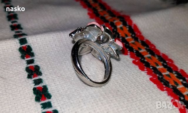 Флорален пръстен, снимка 7 - Антикварни и старинни предмети - 46470585
