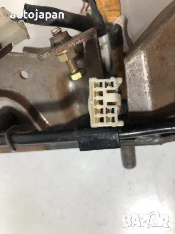 Педал газ потенциометър Mazda 626 2.0DITD 90кс 1999г 1983007100, снимка 3 - Части - 49856000