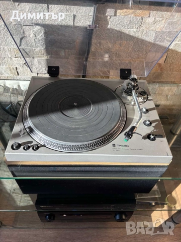 грамофон Technics SL-1600 Direct Drive Fully Automatic, снимка 2 - Грамофони - 52526407