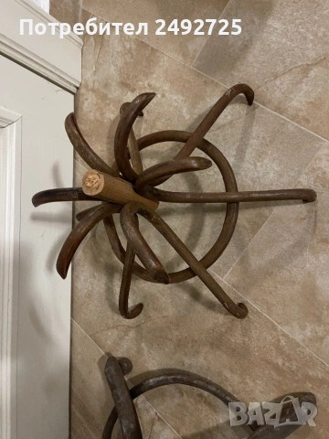 Закачалка 2 бр дърворезба масив и ретро виенска, снимка 7 - Закачалки - 31358534