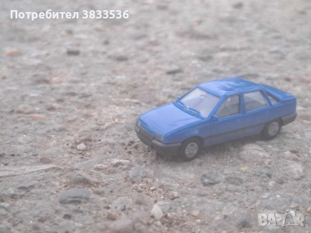 Opel Kadett E Sedan  1984г. – 1993г.  умалени 1:87 колички модели, снимка 9 - Колекции - 45400220