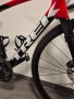 Карбонов шосеен велосипед  TREK EMONDA SL6 като нов , снимка 14