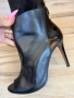  Чисто нови Черни боти до глезена Kazar с отворен пръст за жени Megan ! 39 н, снимка 1