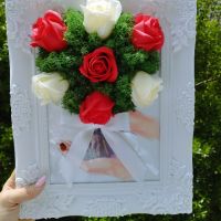 3 D картина със скандинавски мъх и ароматни сапунени рози , снимка 1 - Ръчно изработени сувенири - 45375504
