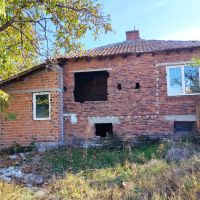 Къща в село Граф Игнатиево , снимка 2 - Къщи - 45482651