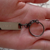 Чисто нова флашка Lenovo - 2TB, снимка 1 - USB Flash памети - 44953926