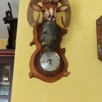 френски барометър муфлон за ловци и ценители, снимка 4 - Стенни часовници - 45058708