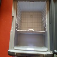  Продавам хладилник Dometic Waeco CoolFreeze CFX - 50 /220-12-24в, снимка 2 - Хладилници - 45457429