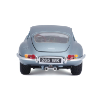 1:18 Метални колички: Jaguar "E" Coupe (1961) - Bburago, снимка 7 - Колекции - 44943163