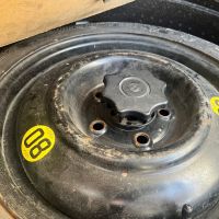 Продавам резервна гума тип патерица за Kia Ceed, снимка 2 - Гуми и джанти - 45130662