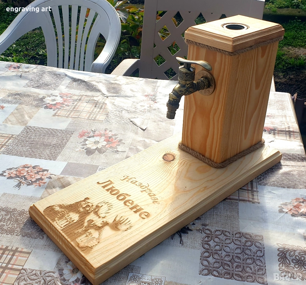 Диспенсър за алкохол, снимка 1