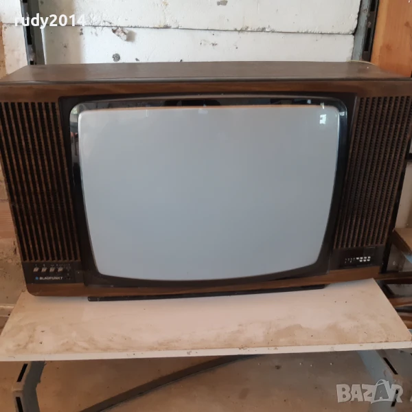 Стар телевизор Блаупункт, снимка 1