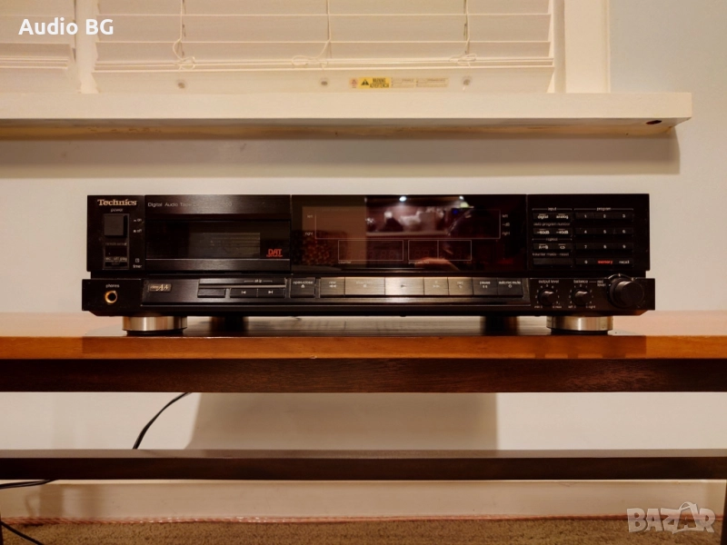 цифров дек/ДАТ Technics SV-D1000 Top Dat Deck, снимка 1