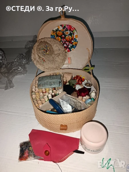 Винтидж шевни принадлежности, снимка 1