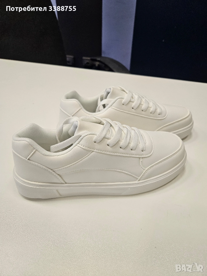 Дамски бели маратонки, снимка 1