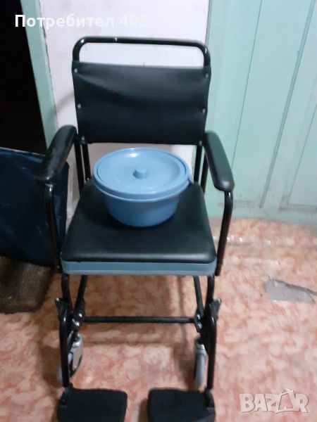 инвалиден стол за тоалетна и баня, снимка 1