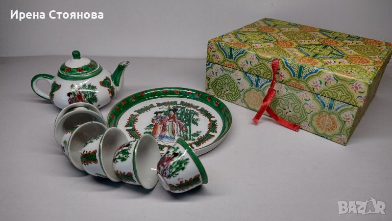 Китайско миниатюрно сервизче Zhong Guo Jingdezhen Zhi, 1980 г. , снимка 1