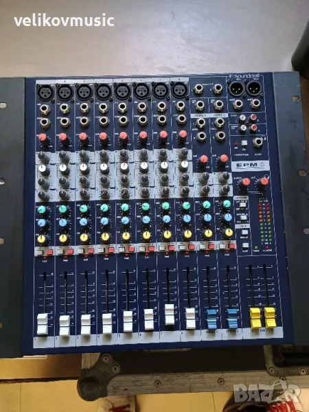 Смесителни пулт Soundcraft EPM 8, снимка 1