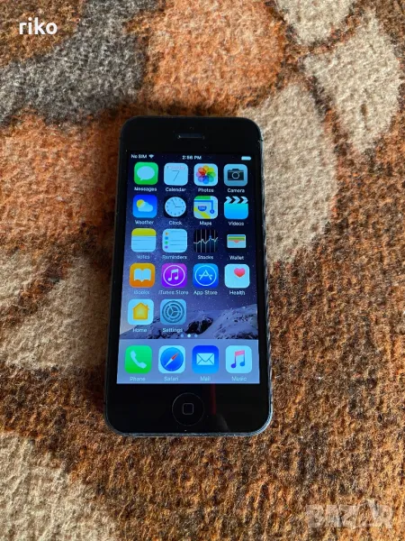 Продавам iPhone 5 , снимка 1