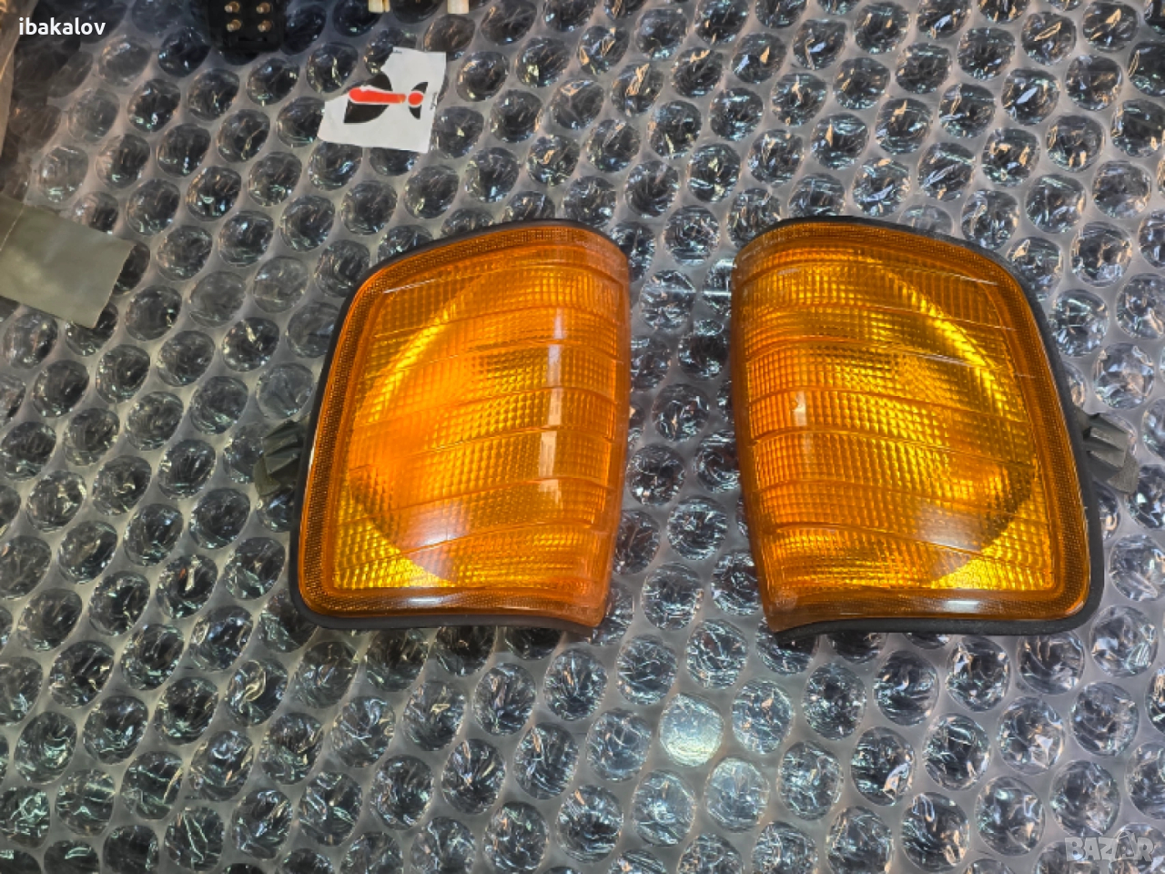 Оригинални мигачи за mercedes 124 , снимка 1