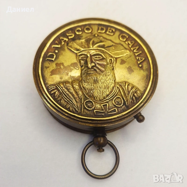 Компас от масивен бронз с гравюра на Марко Поло – уникален подарък и декоративен акцент, снимка 1