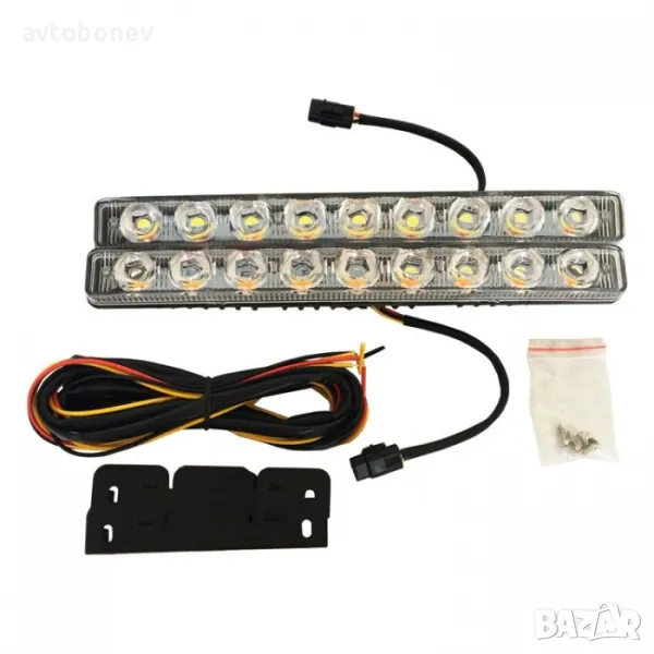 Дневни LED светлини(DRL) с бягащ мигач 06, снимка 1