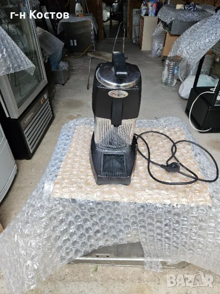 Сокоизстисквачки професионални за меки плодове за фреш барове и заведения , снимка 1