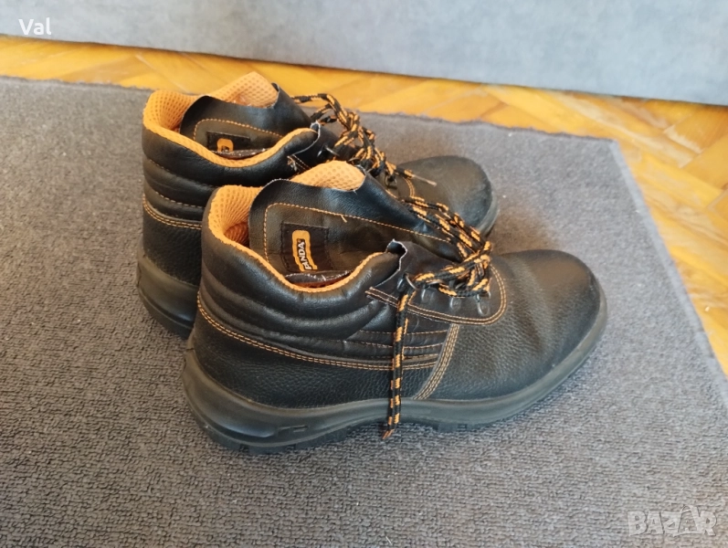 Работни обувки Panda Safety италиански 43 номер, снимка 1