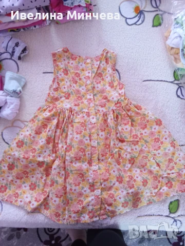 Рокли за момиче размер 98, снимка 9 - Детски рокли и поли - 50970296