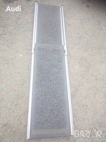 Сгъваема рампа за кучета и други големи домашни любимци ИДЕАЛНО ЗА СТАРИ ДОМАШНИ ДОМАШНИ ИЛИ ПРОБЛЕМ, снимка 6 - За кучета - 53665699