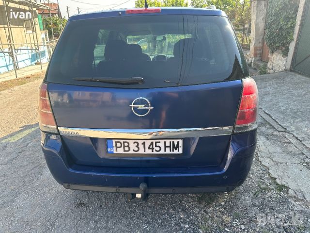 Opel Zafira 1.6i  Gas/Benzin, снимка 4 - Автомобили и джипове - 46553234