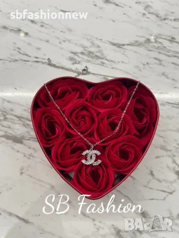 Chanel гердан медицинска стомана