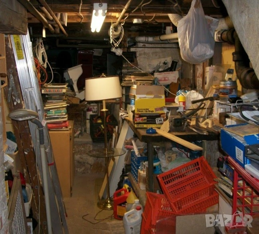 Почистване на мазета и тавани 