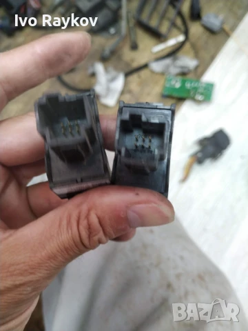 Бутони ел стъкла ,предни врати Volvo , 30773214 , 30773217, снимка 5 - Части - 51195311