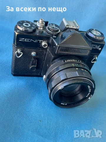 Фотоапарат Zenit EM , снимка 5 - Фотоапарати - 50878949
