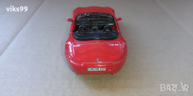 Метална количка BMW Z8 Maisto - Мащаб 1:38, снимка 4 - Колекции - 48557347