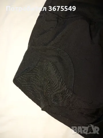 Дамски Nike Dri-fit шорти за бягане, снимка 2 - Къси панталони и бермуди - 49730339