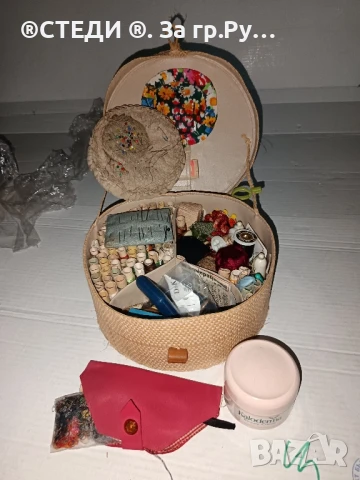 Винтидж шевни принадлежности