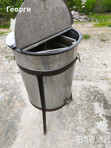 Електрическа центрофуга за мед-3/6 рамки дадан блат