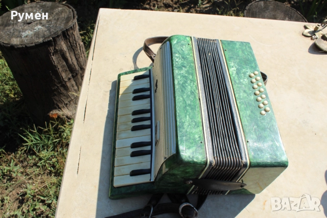 Акордеон - детски, снимка 12 - Антикварни и старинни предмети - 51449170