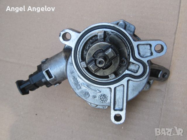 Вакум помпа за VOLVO S60 2.0 D3 31219463 Volvo V70 XC70 2.4 D5, снимка 3 - Части - 46514363